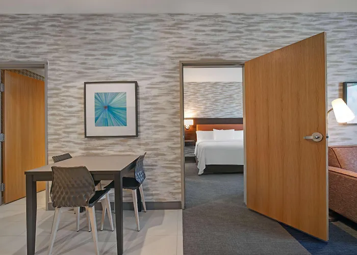 Home2 By Hilton Pivot Point Hotel 3*