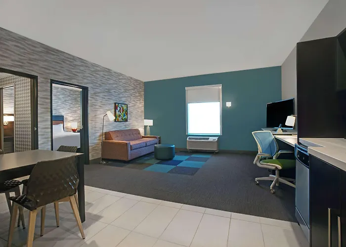 Home2 By Hilton Pivot Point Hotel
