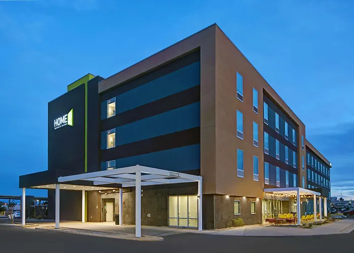 Home2 By Hilton Pivot Point Hotel 3*